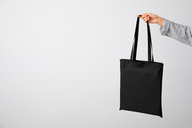 Ecobag preta personalizada: a escolha sustentável e estilosa para divulgar a sua marca